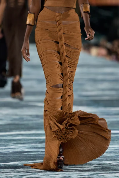 Look 271